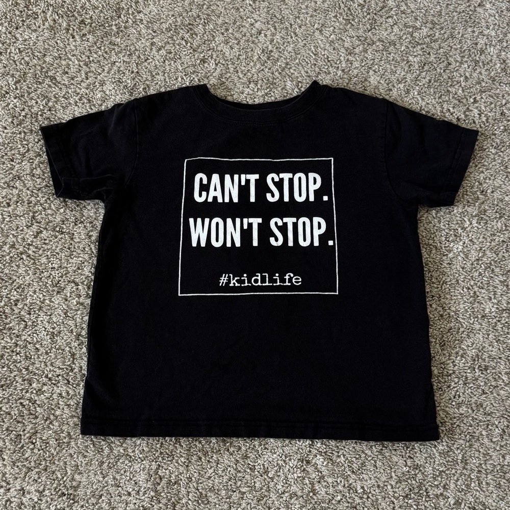 Nicky + Stella toddler boys black short sleeve graphic tshirt tee size 4T